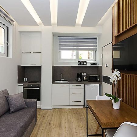 Brand New Flat For 4 Ppl Next To Syntagma Sq. Lejlighed Athen Eksteriør billede