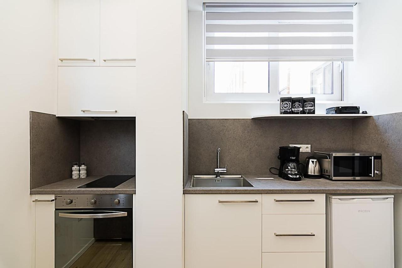 Brand New Flat For 4 Ppl Next To Syntagma Sq. Lejlighed Athen Eksteriør billede