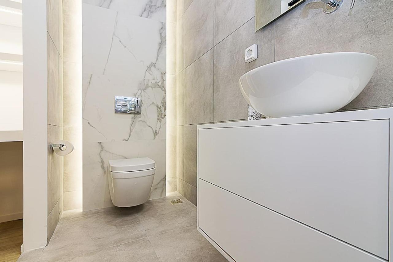 Brand New Flat For 4 Ppl Next To Syntagma Sq. Lejlighed Athen Eksteriør billede