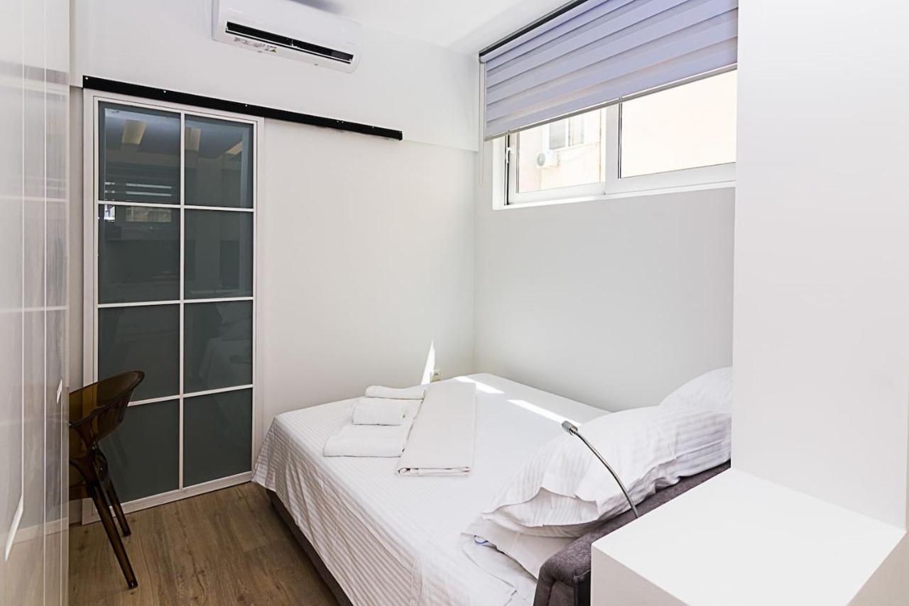 Brand New Flat For 4 Ppl Next To Syntagma Sq. Lejlighed Athen Eksteriør billede