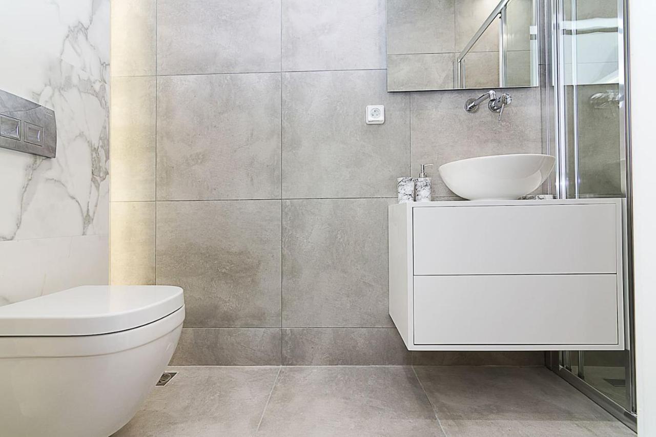 Brand New Flat For 4 Ppl Next To Syntagma Sq. Lejlighed Athen Eksteriør billede